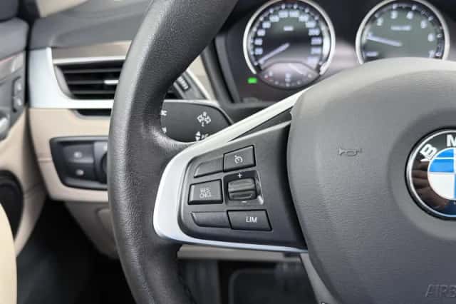 BMW X1 (2021) thumbnail 25