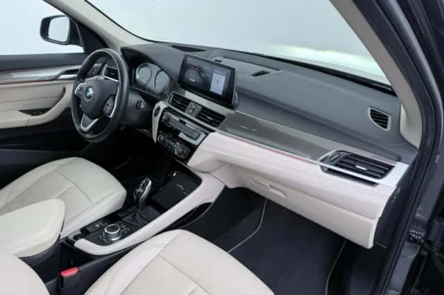 BMW X1 (2021) thumbnail 40