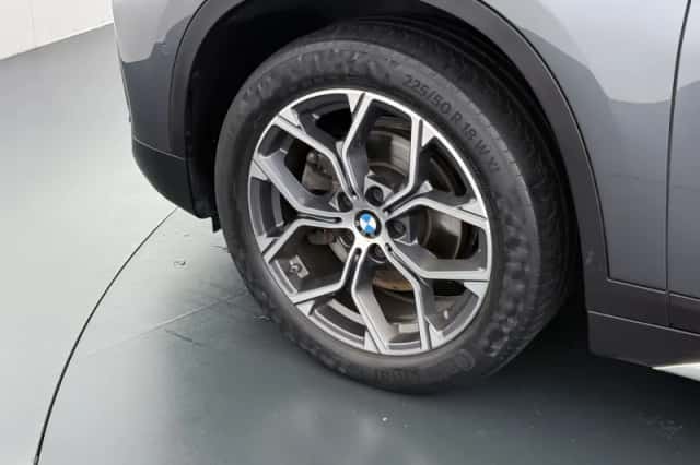 BMW X1 (2021) thumbnail 9