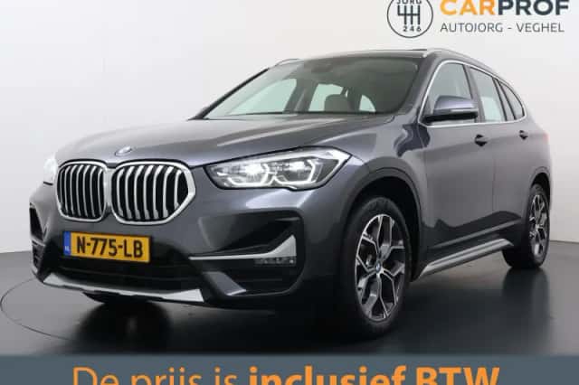 BMW X1 (2021) thumbnail 1