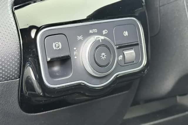 Mercedes-Benz A-Klasse (2020) thumbnail 19