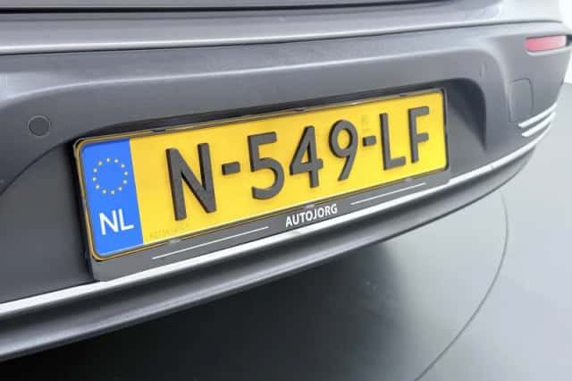 Mercedes-Benz EQA (2021) thumbnail 35