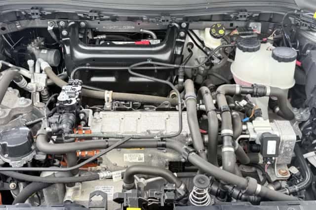 Mercedes-Benz EQA (2021) thumbnail 38
