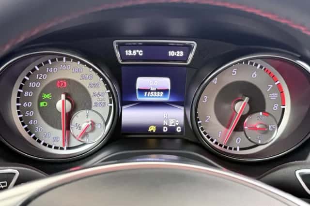 Mercedes-Benz GLA-Klasse (2016) thumbnail 26