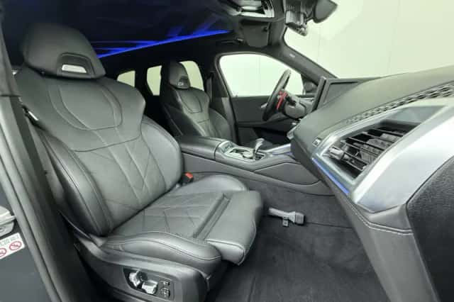 BMW XM (2023) thumbnail 18