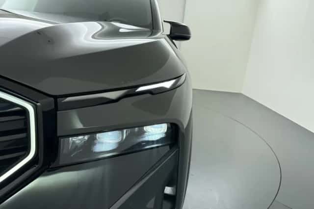 BMW XM (2023) thumbnail 21