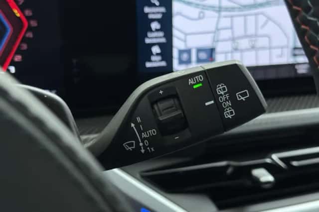 BMW XM (2023) thumbnail 35