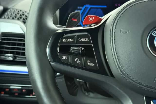 BMW XM (2023) thumbnail 36