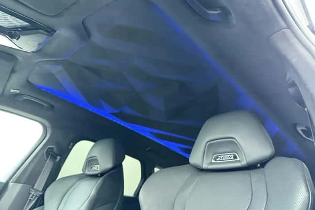 BMW XM (2023) thumbnail 7