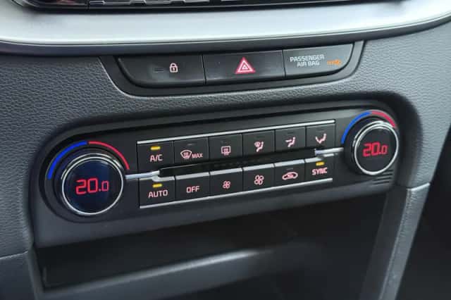 Kia Ceed Sportswagon (2023) thumbnail 34