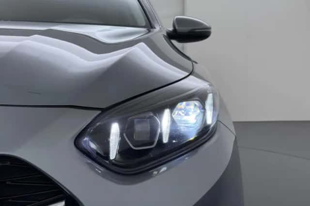 Kia Ceed Sportswagon (2023) thumbnail 10