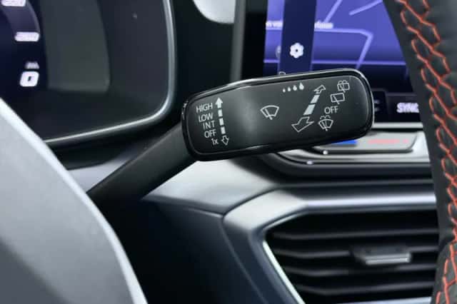 SEAT Leon Sportstourer (2024) thumbnail 25