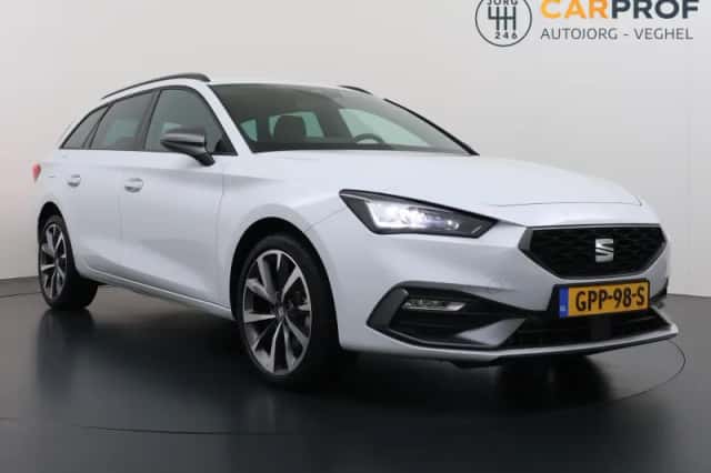 SEAT Leon Sportstourer (2024) thumbnail 4