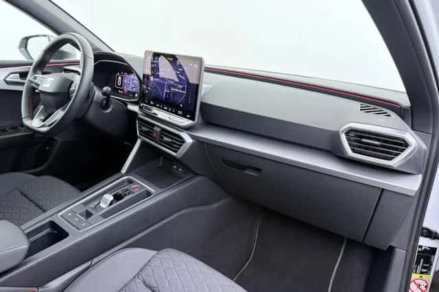 SEAT Leon Sportstourer (2024) thumbnail 32