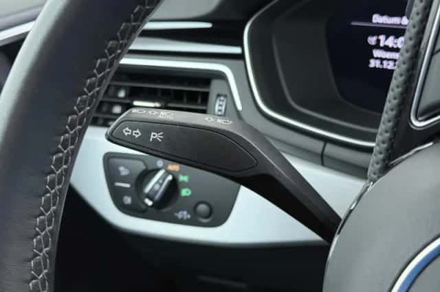 Audi A5 (2022) thumbnail 24