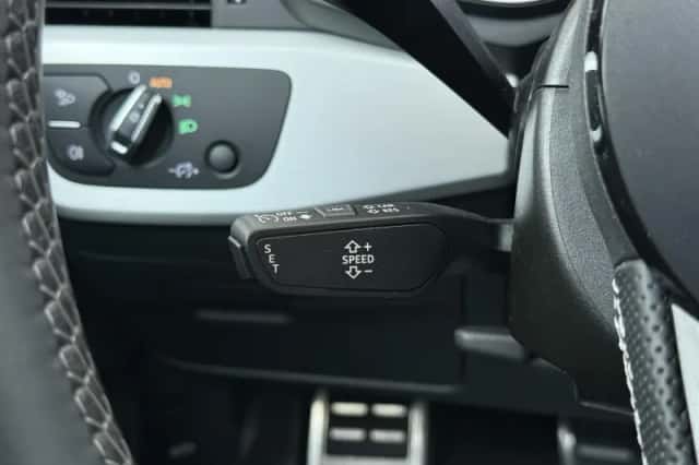 Audi A5 (2022) thumbnail 25