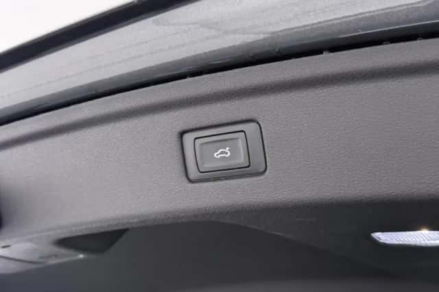 Audi A5 (2022) thumbnail 9