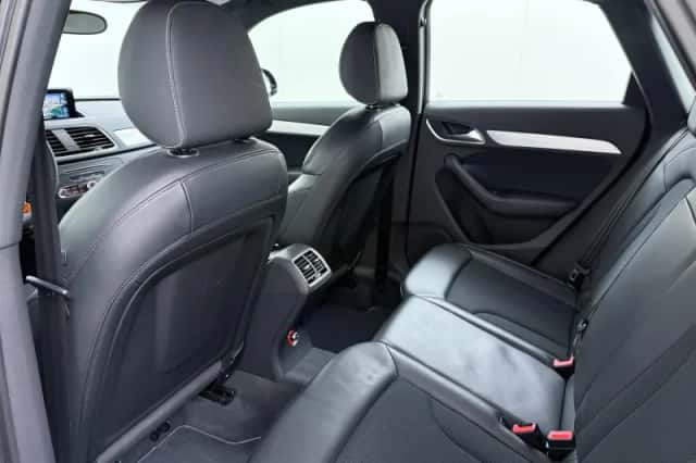 Audi Q3 (2015) thumbnail 14