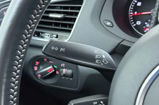 Audi Q3 (2015) thumbnail 21