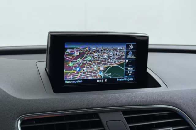 Audi Q3 (2015) thumbnail 31