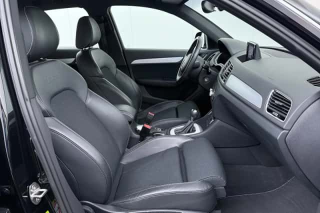 Audi Q3 (2015) thumbnail 36