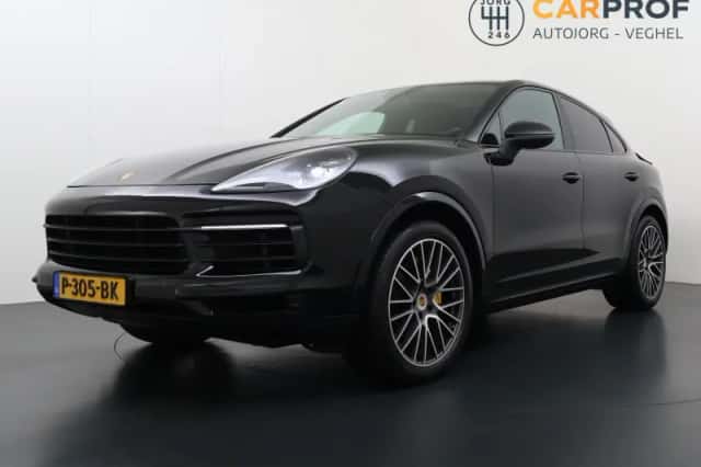 Porsche Cayenne (2019) thumbnail 1