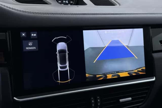 Porsche Cayenne (2019) thumbnail 11