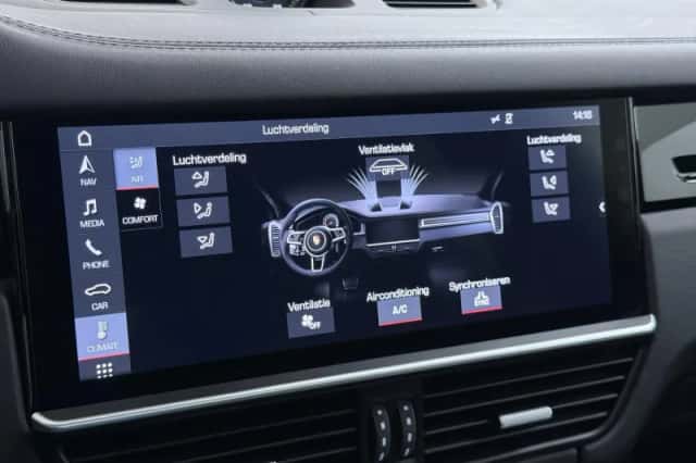 Porsche Cayenne (2019) thumbnail 34