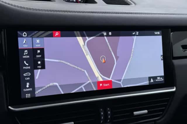 Porsche Cayenne (2019) thumbnail 10