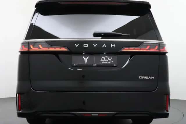 VOYAH Dream (2025) thumbnail 4
