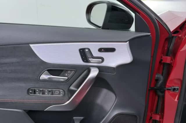 Mercedes-Benz A-Klasse (2021) thumbnail 11