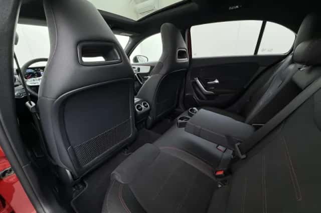 Mercedes-Benz A-Klasse (2021) thumbnail 17