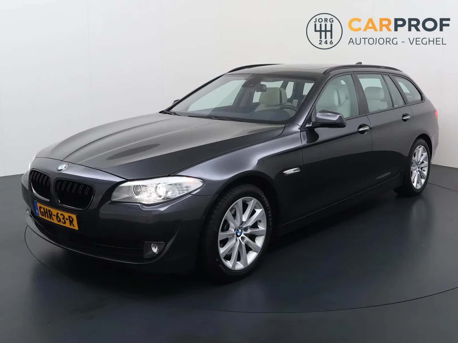 BMW 5-Serie (2011) — foto 1