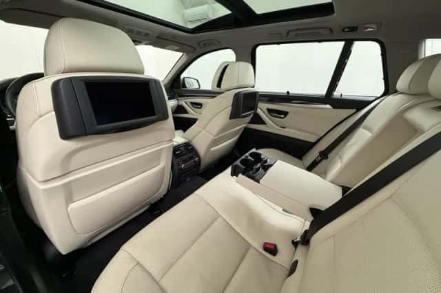 BMW 5-Serie (2011) thumbnail 27