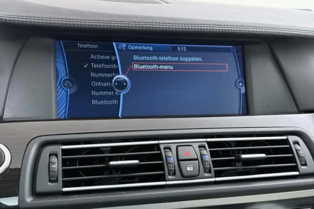 BMW 5-Serie (2011) thumbnail 41