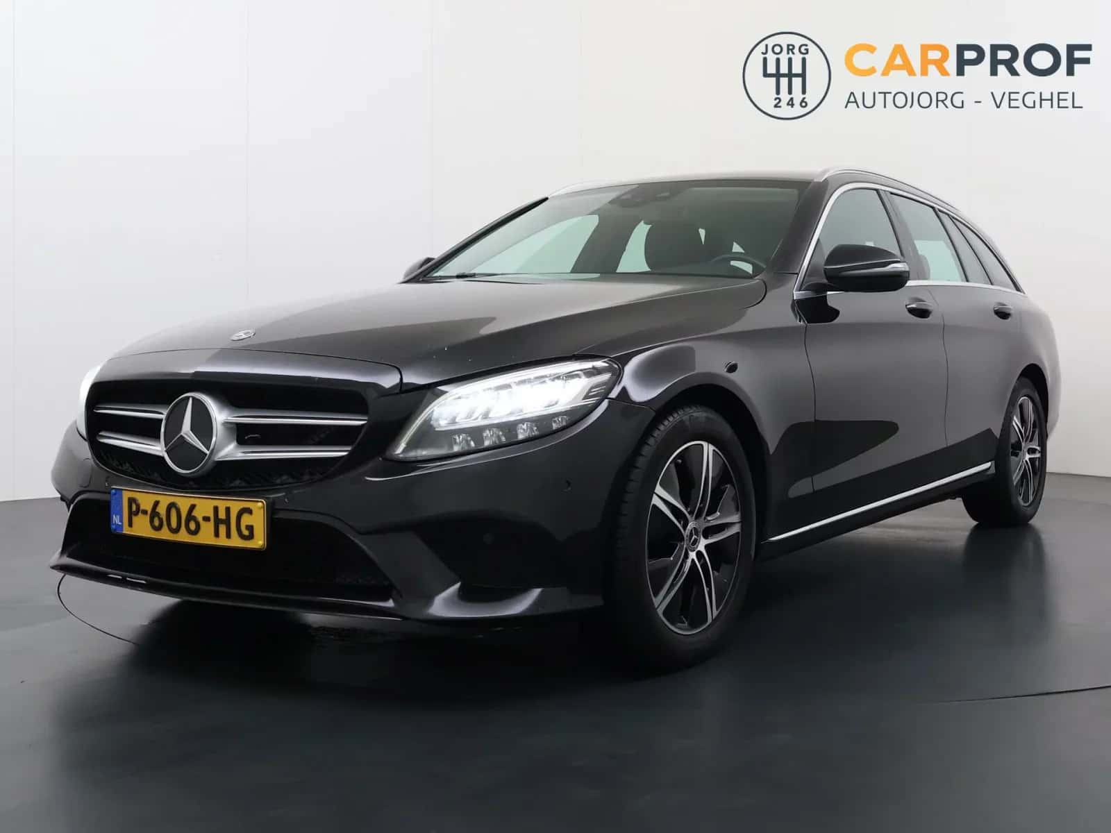 Mercedes-Benz C-Klasse (2021) — foto 1