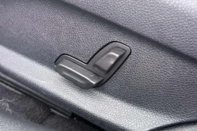 Mercedes-Benz C-Klasse (2019) thumbnail 14