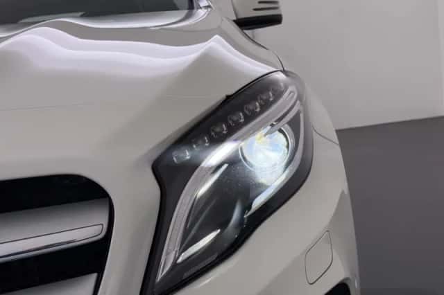 Mercedes-Benz GLA-Klasse (2016) thumbnail 11