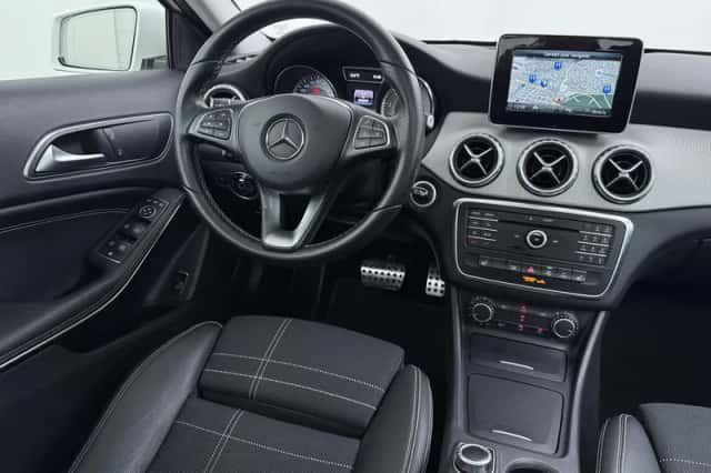 Mercedes-Benz GLA-Klasse (2016) thumbnail 20