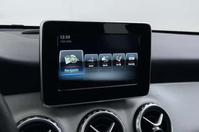 Mercedes-Benz GLA-Klasse (2016) thumbnail 28