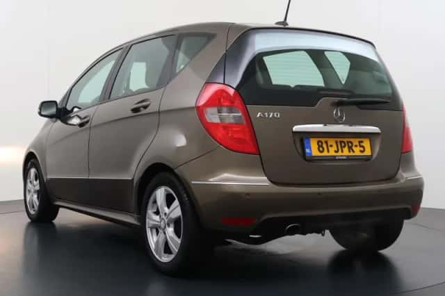 Mercedes-Benz A-Klasse (2009) thumbnail 2