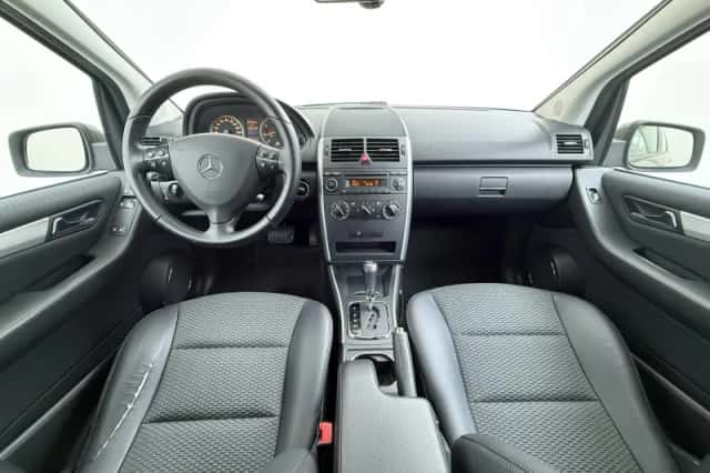 Mercedes-Benz A-Klasse (2009) thumbnail 5