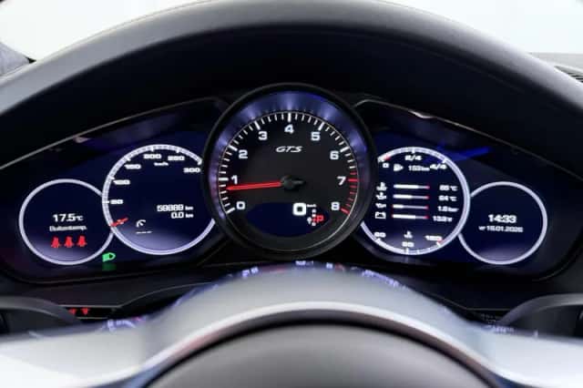 Porsche Cayenne (2021) thumbnail 13