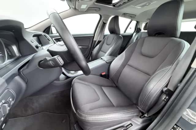 Volvo V60 (2016) thumbnail 7