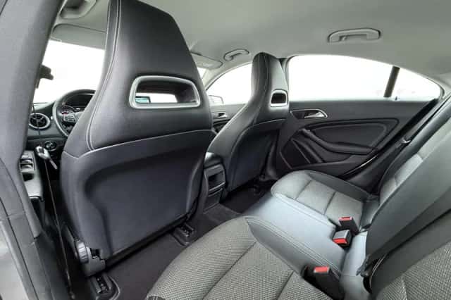 Mercedes-Benz CLA-Klasse (2019) thumbnail 19