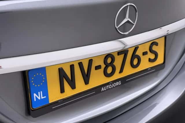 Mercedes-Benz C-Klasse (2017) thumbnail 15