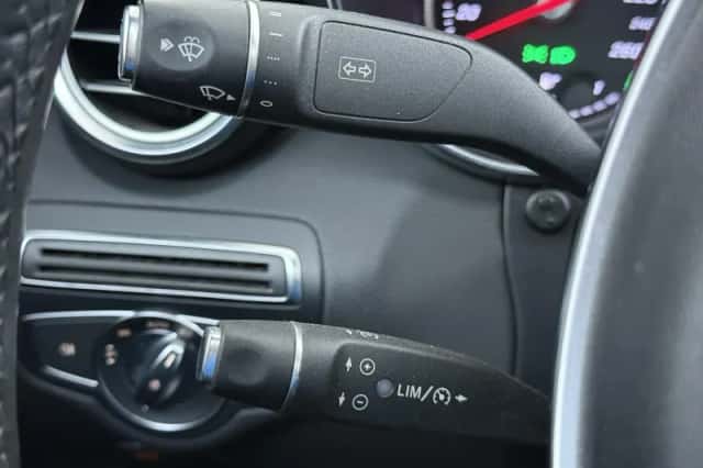 Mercedes-Benz C-Klasse (2017) thumbnail 27