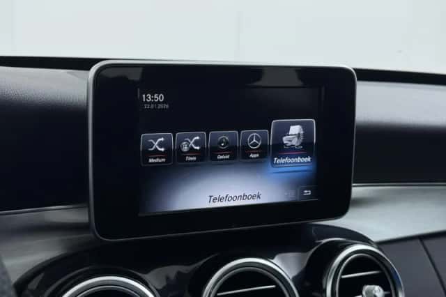 Mercedes-Benz C-Klasse (2017) thumbnail 33