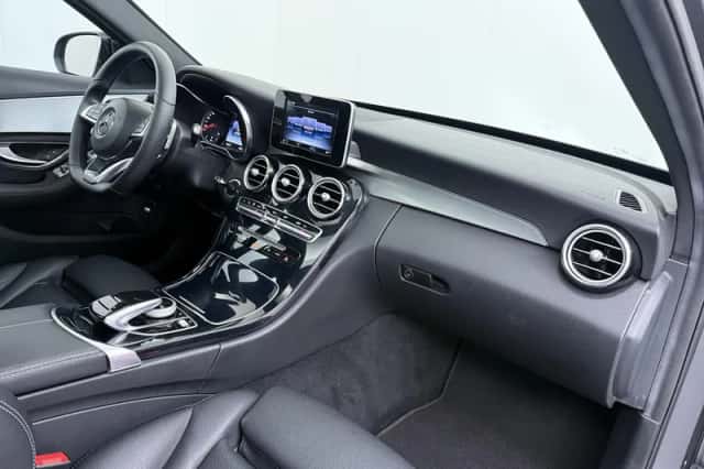 Mercedes-Benz C-Klasse (2017) thumbnail 38