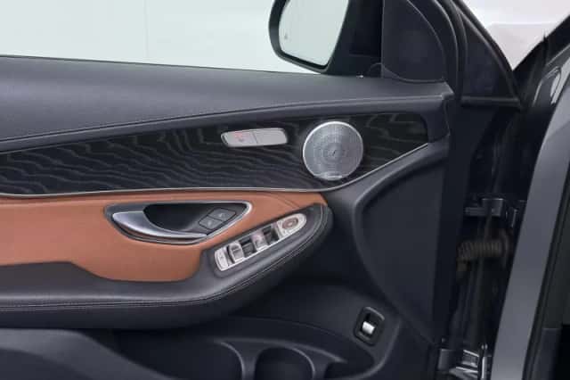 Mercedes-Benz GLC-Klasse (2017) thumbnail 20